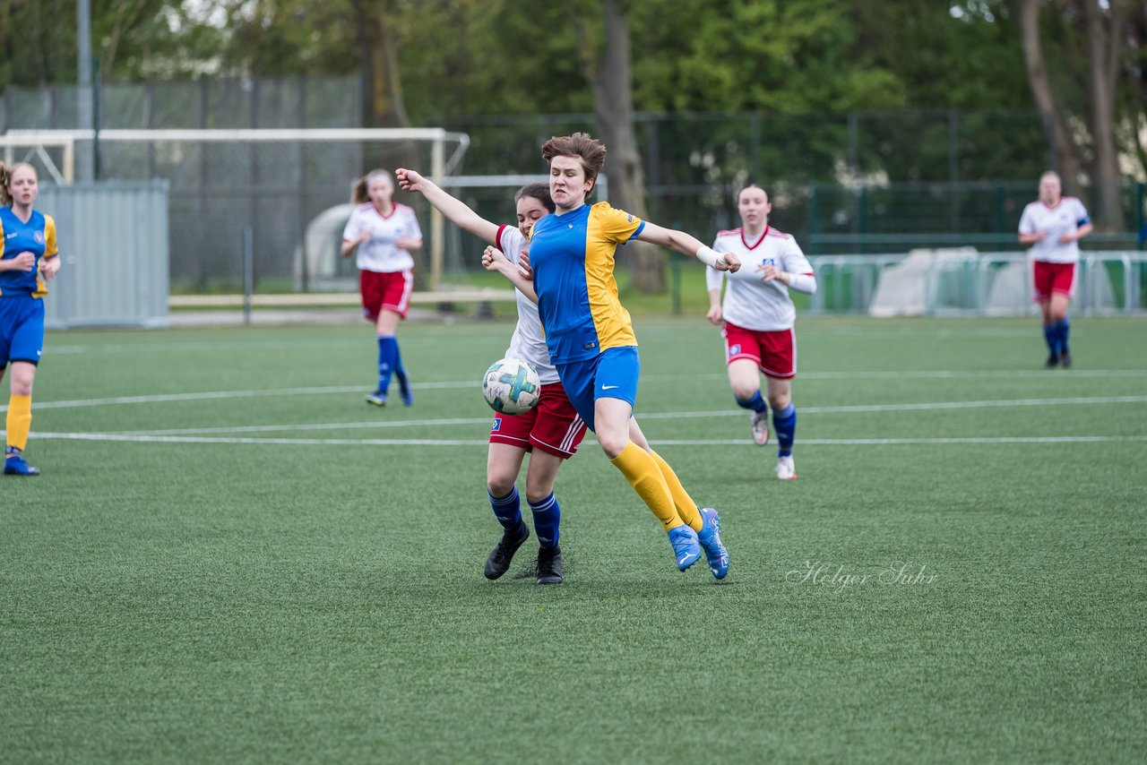 Bild 57 - wBJ Hamburger SV 2 - Victoria 1 : Ergebnis: 0:1